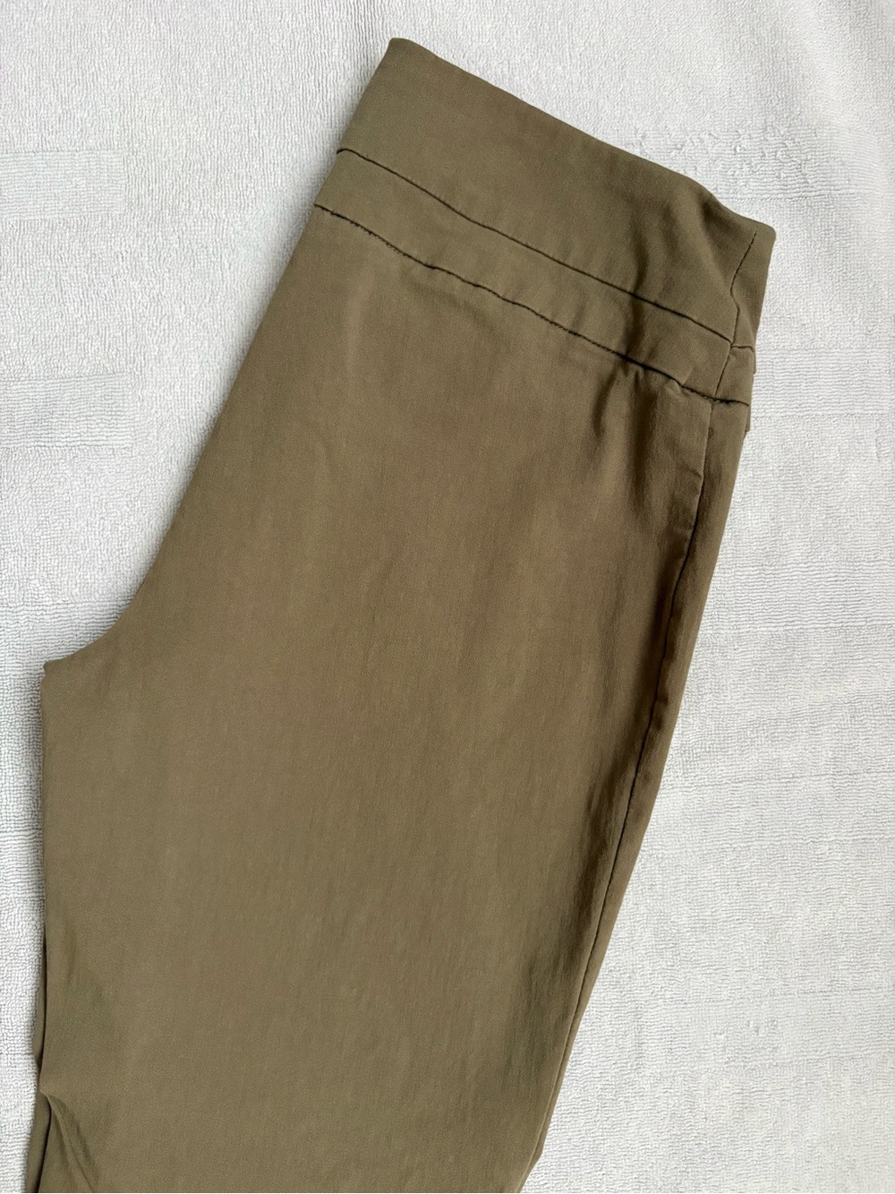 RW&CO. Olive Green Leggings